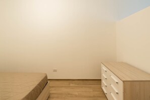 2 quartos, Wi-Fi de cortesia, roupa de cama