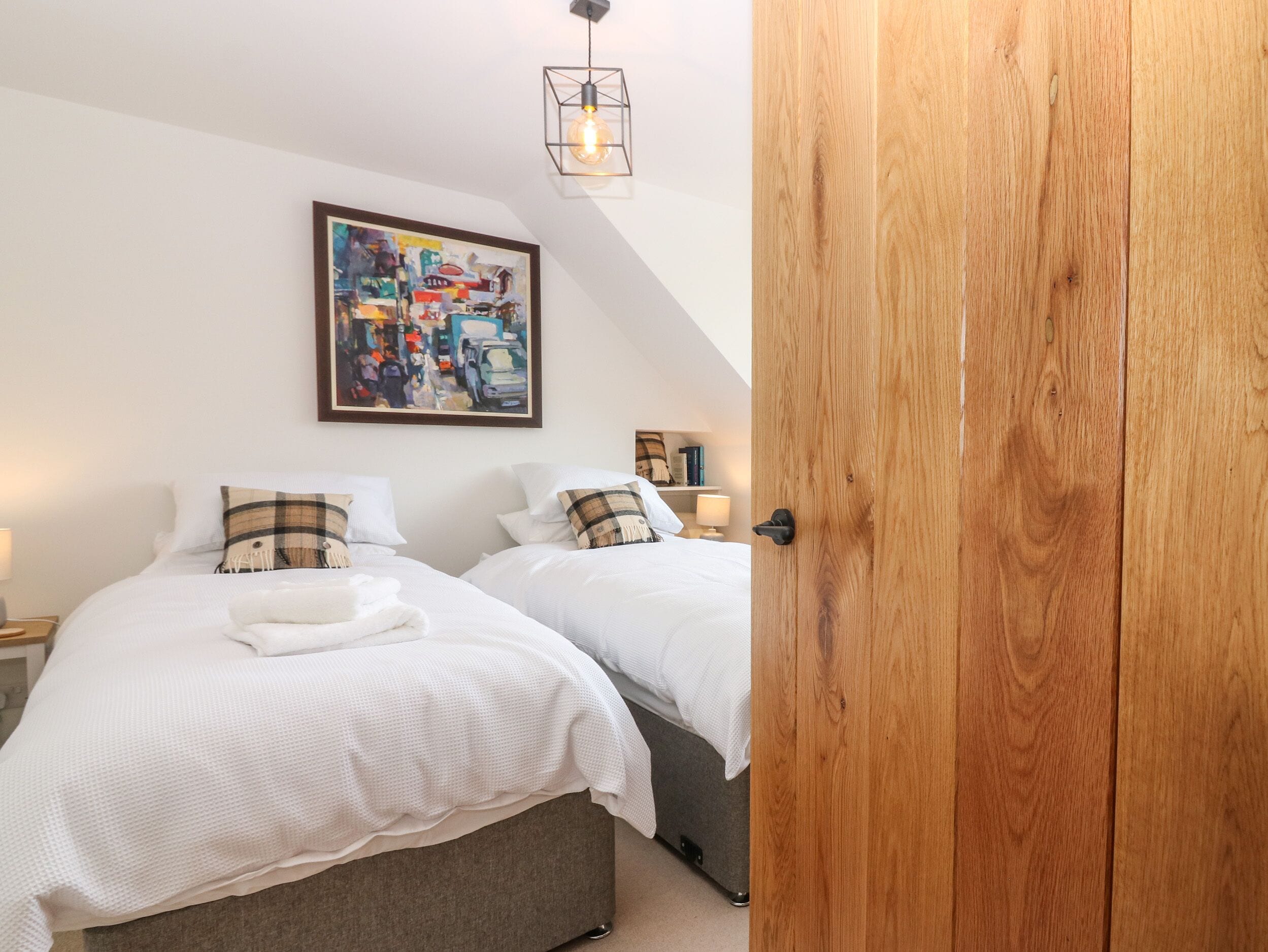 2 多间卧室、特色装修、特色家居、免费 WiFi