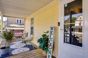 House (3 Bedrooms) | Interior - Charming Salisbury Getaway w/ Grill & Fire Pit! (Salisbury)