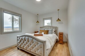 House (2 Bedrooms) | 2 bedrooms, iron/ironing board, bed sheets - Klamath Falls Home on 189 Acres: Fire Pit & Grill! (Klamath Falls)