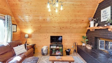 House (1 Bedroom) | Interior