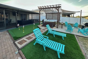 House (3 Bedrooms) | Interior - Hot Tub, Pool & Putting Green: Cape Coral Oasis! (Cape Coral)