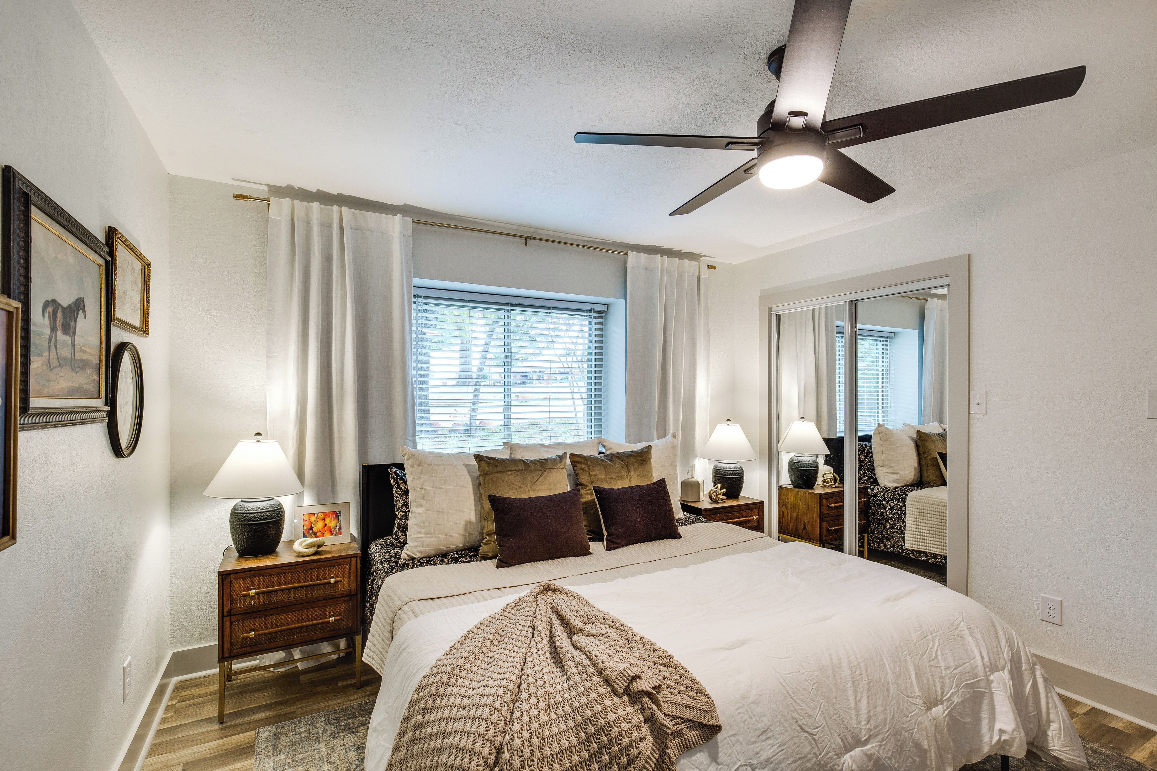 المنشأة من الداخل