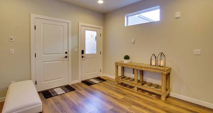 Monroe Apartment Near Evergreen State Fairgrounds!