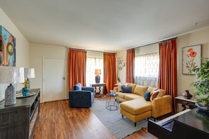 Nhà (3 Bedrooms) | Nội thất