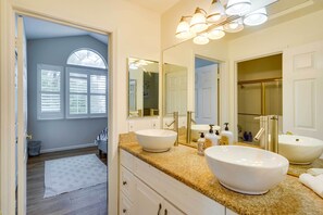 Hus (4 Bedrooms) | Badeværelse