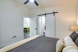 Casa (2 Bedrooms) | Interior
