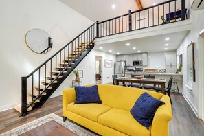 House (2 Bedrooms) | Interior - Lakefront Texas Abode w/ Kayaks, Fire Pit & Patio! (Lone Star)