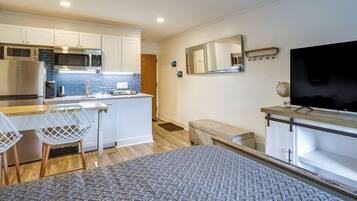 Apartment (0 Bedroom) | Front of property