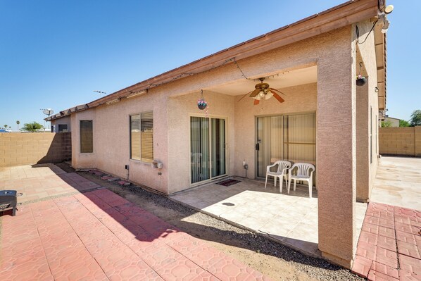 House (4 Bedrooms) | Interior