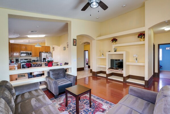 House (4 Bedrooms) | Interior - 7 Mi to Chase Field: Phoenix Home w/ Patio! (Phoenix)