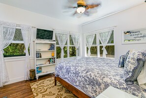 4 habitaciones, escritorio, wifi gratis y ropa de cama