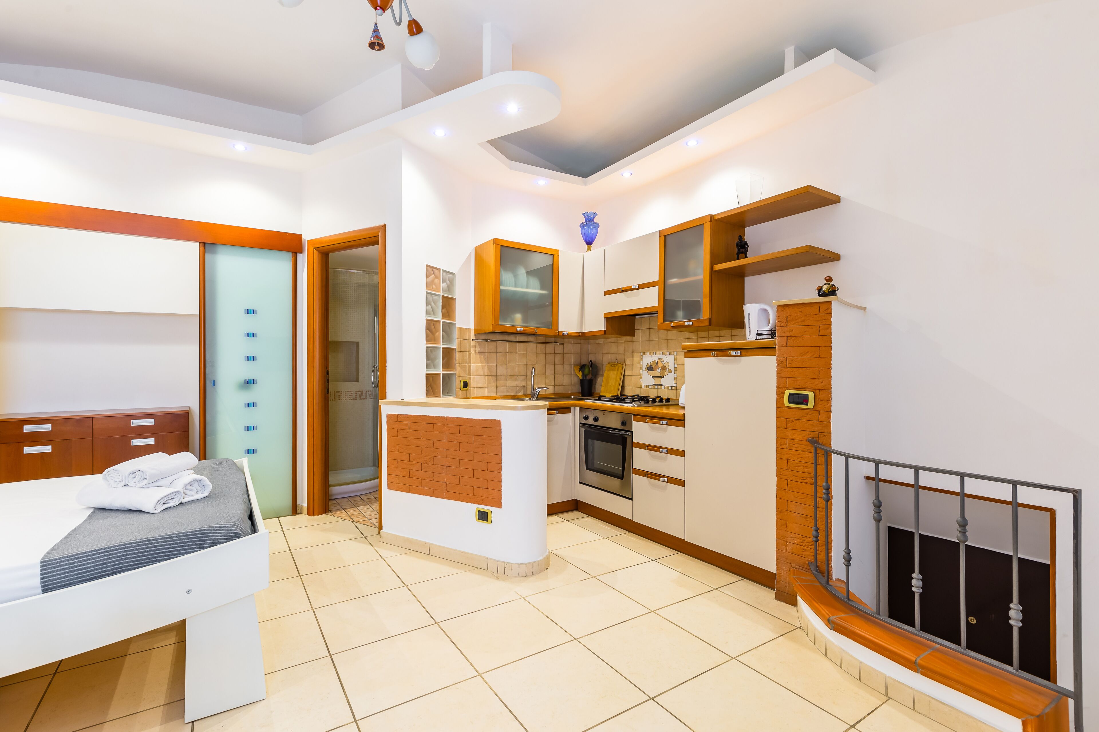 Accès au Wi-Fi (inclus), literie fournie