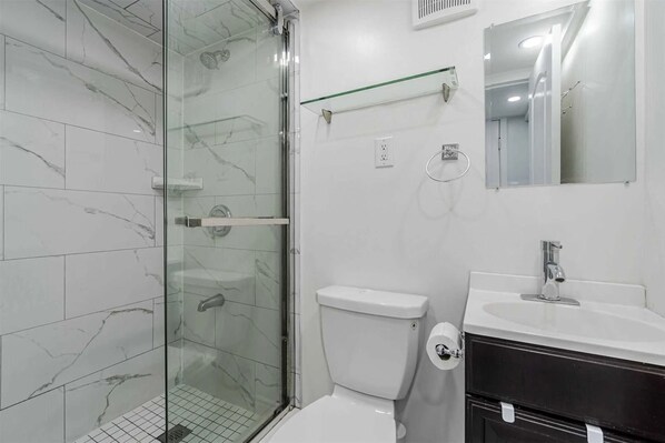 Savon, papier toilette