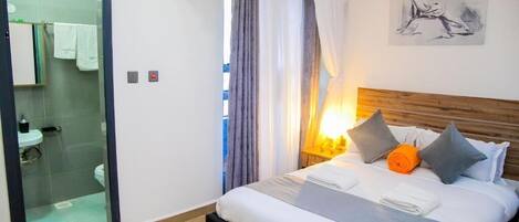 2 Schlafzimmer, Bügeleisen/Bügelbrett, WLAN, Bettwäsche