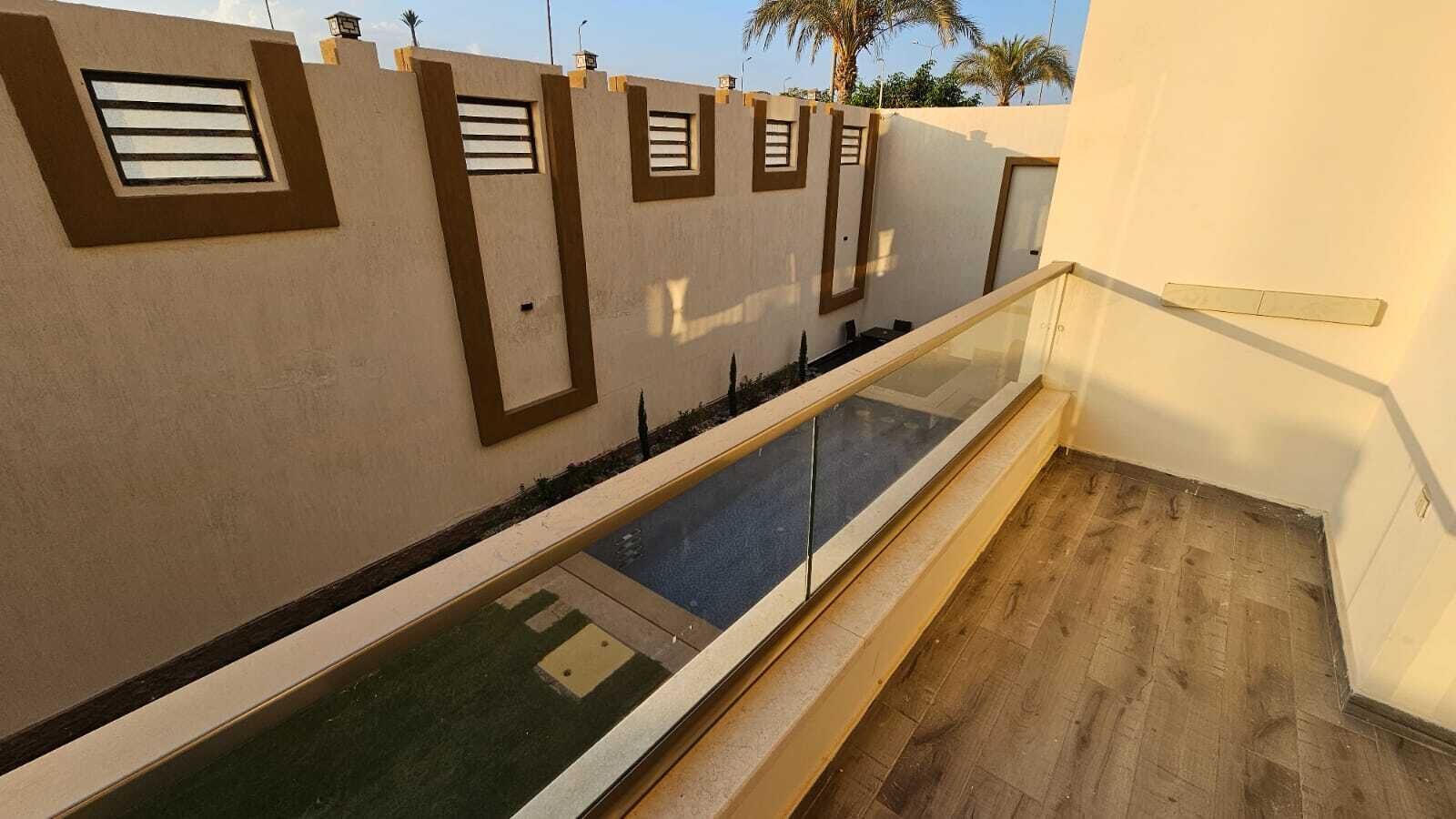 Comfort Room | Premium bedding, in-room safe, soundproofing, iron/ironing board