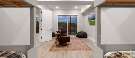 4 chambres, bureau, fer et planche à repasser, Wi-Fi gratuit