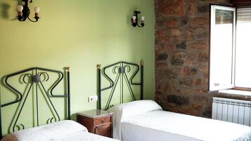 ファミリー アパートメント マウンテンビュー | 1 室のベッドルーム、客室ごとに異なる装飾、客室ごとに異なるインテリア、ノートパソコン用作業スペース