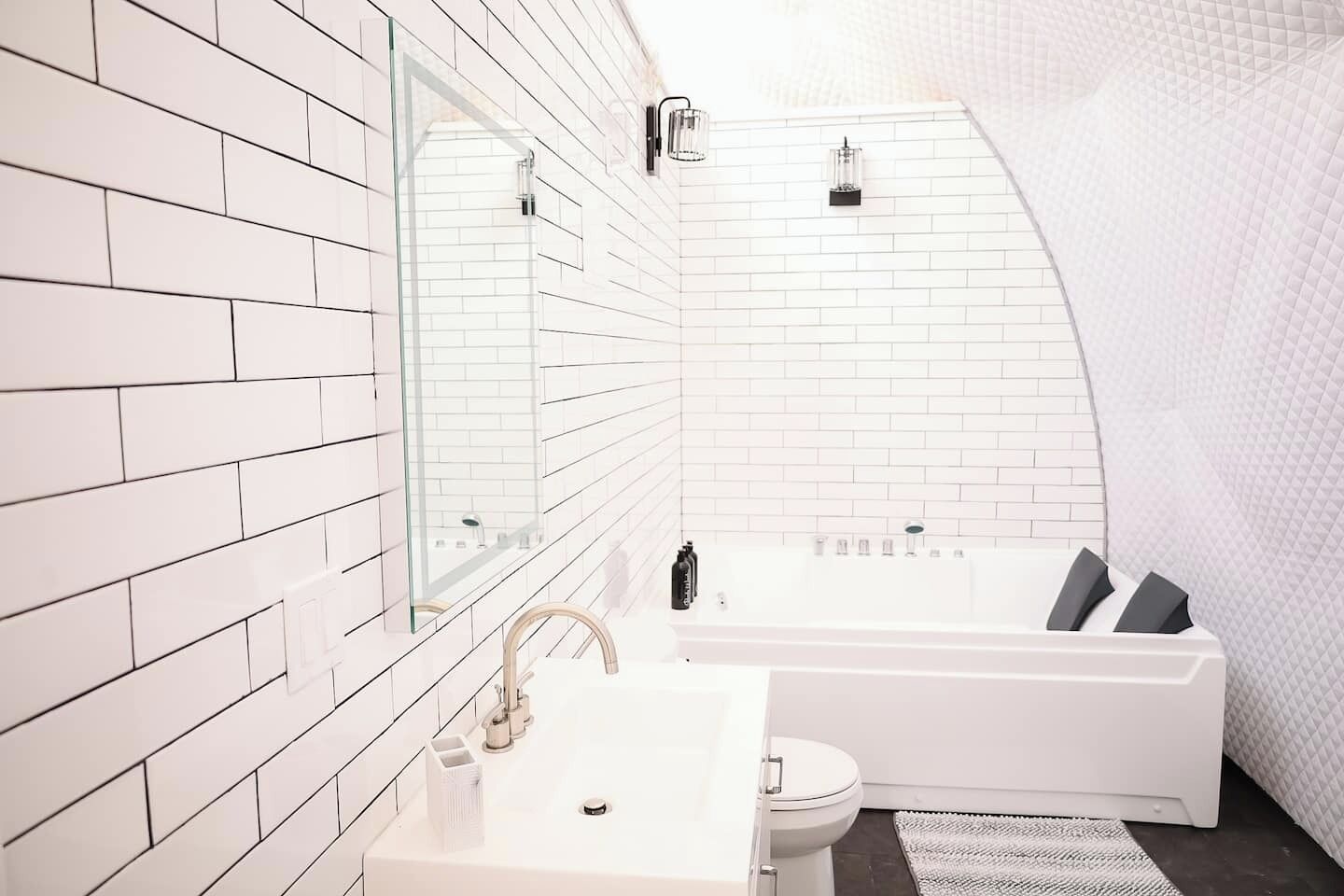 Hair dryer, towels