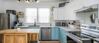 Experience Cozy Luxury at historic Inn on Fraser