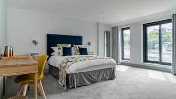 1 bedroom, iron/ironing board, free WiFi