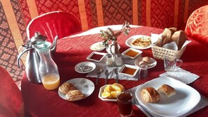 Dining - Bivouac Zagora (Errouha)