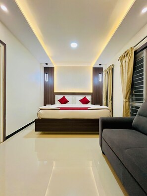 Villa Luxe, 2 chambres, vue montagne | Bureau, chambres insonorisées, Wi-Fi gratuit, draps fournis