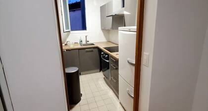 Appartement complet Ă  5-10 minutes du RER E Noisy-Le-Sec