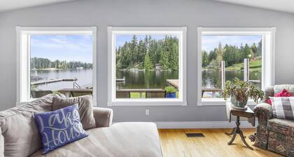 Idyllic Lakeside Getaway - Hidden Gem