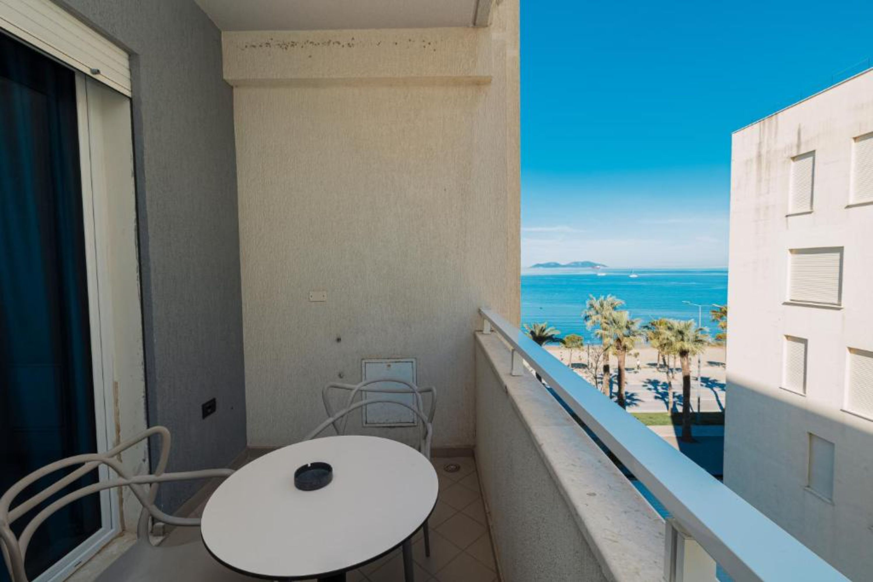 Wi-Fi ฟรี, ผ้าปูที่นอน