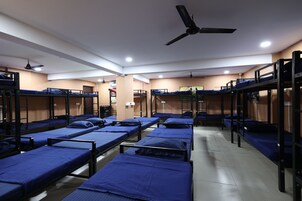 Shared Dormitory | Free WiFi