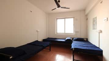 Shared Dormitory | Free WiFi