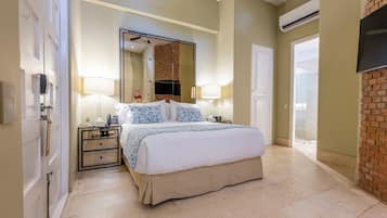 Colonial Standard, 1 Queen Bed | 1 habitación, sábanas de algodón egipcio y ropa de cama de alta calidad
