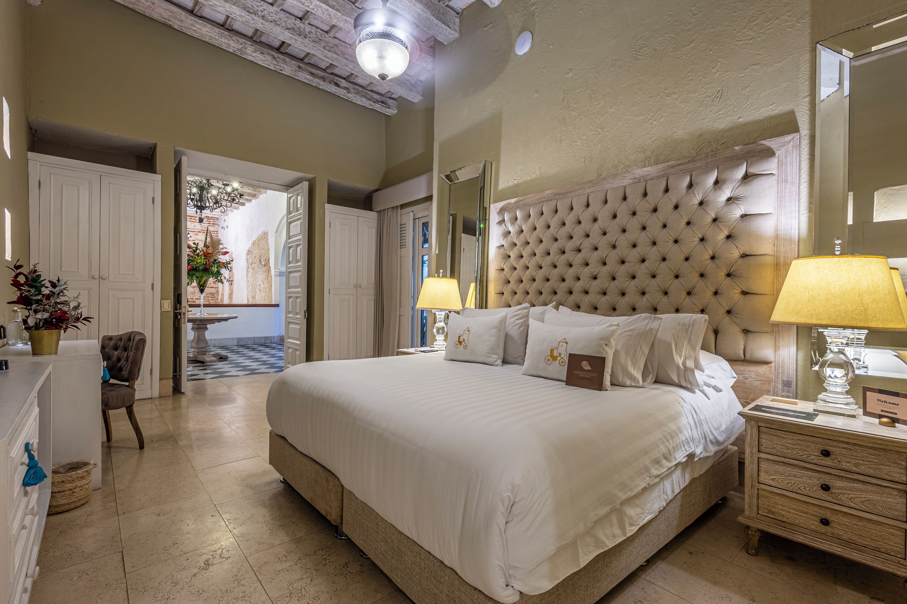 Sábanas de algodón egipcio, ropa de cama de alta calidad y cubrecamas 