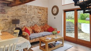 Living area - 1 bedroom accommodation in Stolford, near Stogursey (Stolford, near Stogursey)