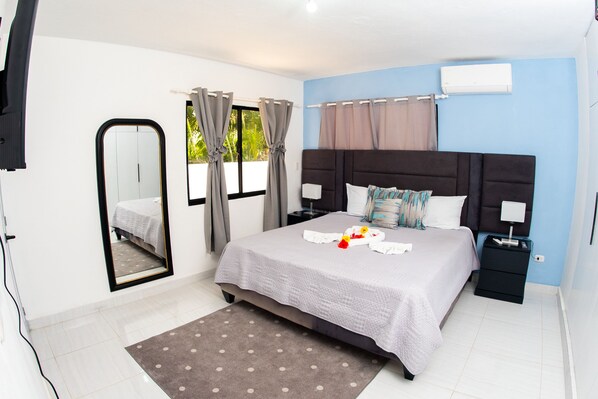 2 bedrooms, iron/ironing board, WiFi, bed sheets - Breakfast included.sea view. 28% in the Restaunrant and Bar (Cofresi)