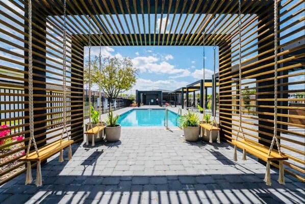 Pool - 3 Bedroom/ 3 Bath Town House, minutes away from Disney (Kissimmee)