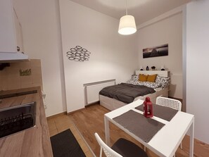 1 soverom, wi-fi (inkludert) og sengetøy