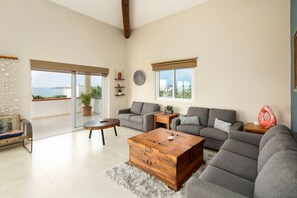 TV - New Listing! Ocean view & across from the beach! (Punta de Mita)