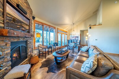 Sage Canyon | Brasada | Hot Tub | Mountain Views