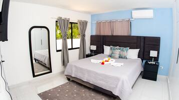 2 habitaciones, tabla de planchar con plancha, wifi y ropa de cama