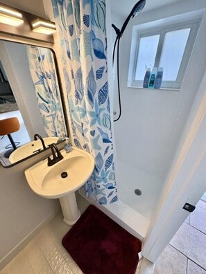 風筒、提供毛巾