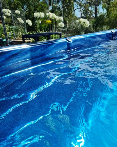 Swim Spa pool, overlooking the Bay, 3 Bedrooms, sleeps 6, 2 Bathrooms