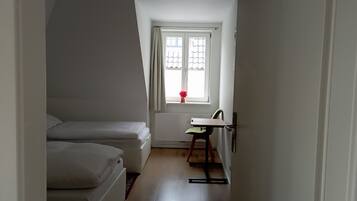 2 chambres, bureau, fer et planche à repasser, Wi-Fi gratuit