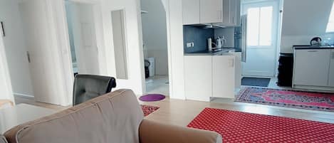 TV, table tennis, books, printers