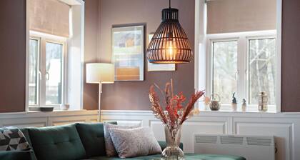 Nice home in Bredebro with WiFi