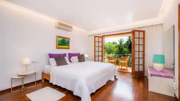 7 Schlafzimmer, Bügeleisen/Bügelbrett, kostenloses WLAN, Bettwäsche