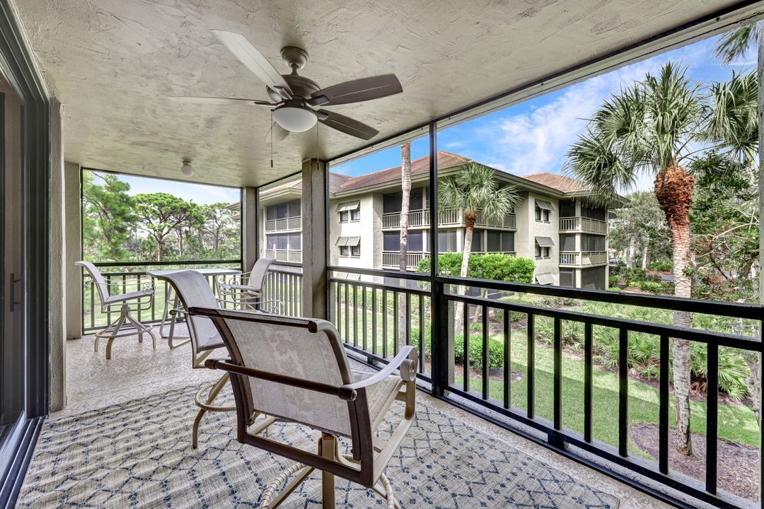 Stunning Condo, Private Beach Access, 2 Bed 2 Full Bath - Bonita Bay & Kayaking