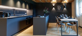 Apartment 'Sun Villa Genf' with Shared Spa area and Garden