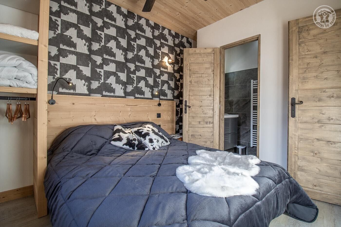 1 dormitorio, tabla de planchar con plancha, wifi gratis